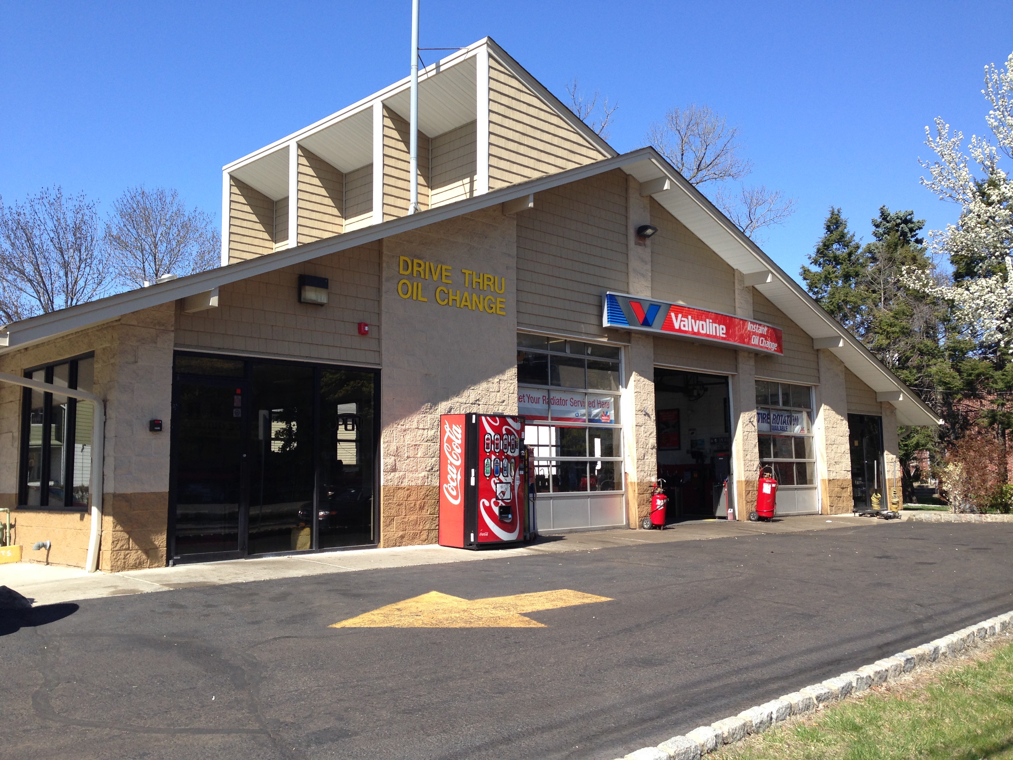 Valvoline Instant Oil Change Clifton, NJ, 1503 Main Avenue