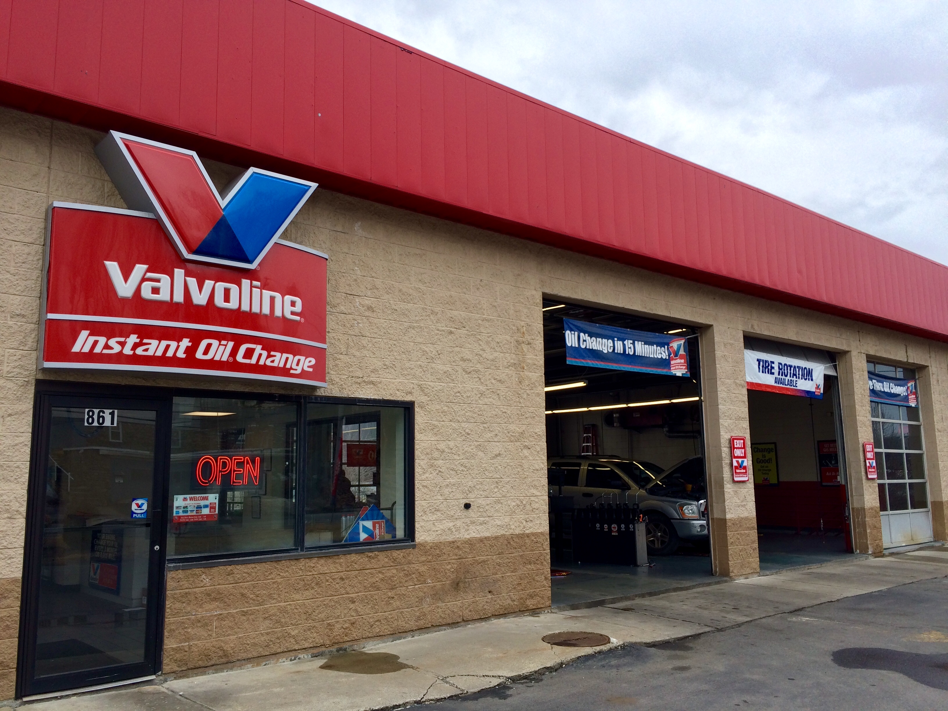 Valvoline Instant Oil Change Worcester MA 861 Grafton Street