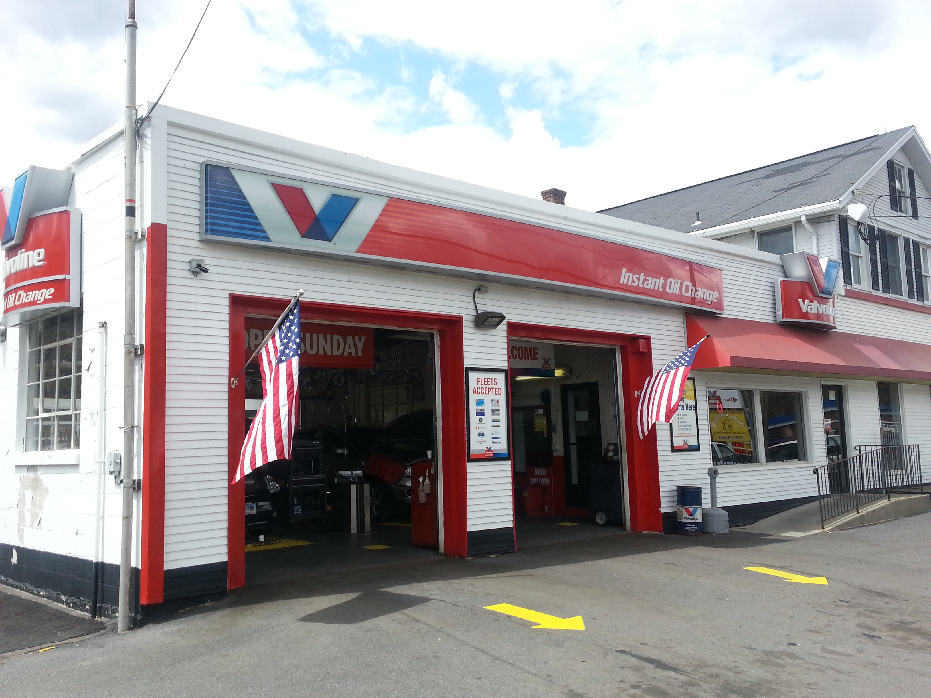 Oil Change & Coupons for Monroe VIOC